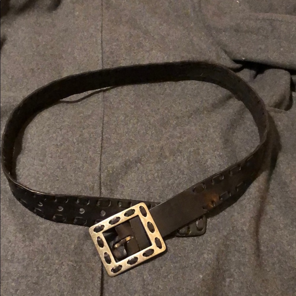 Men’s black leather belt